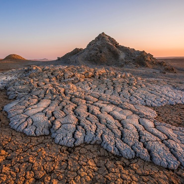 Vulcano di fango del Gobustan | #viaggigiovani #Azerbaijan Vulcano di fango del Gobustan | Top 5 Azerbaijan