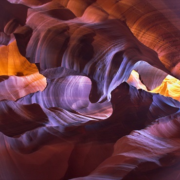 Gioco di luci nell'Antelope Canyon | #viaggigiovani #ViaggioUsa Gioco di luci nell'Antelope Canyon | Top 10 Usa